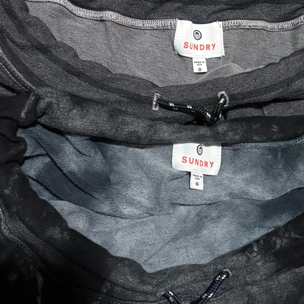 BUNDLE(2) Sundry Women’s Skirts